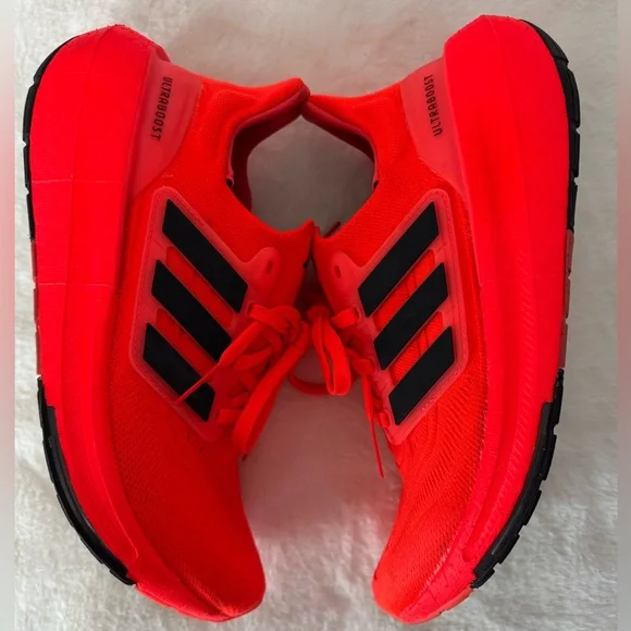 Adidas Ultraboost Light Solar Red - Picture 6 of 7